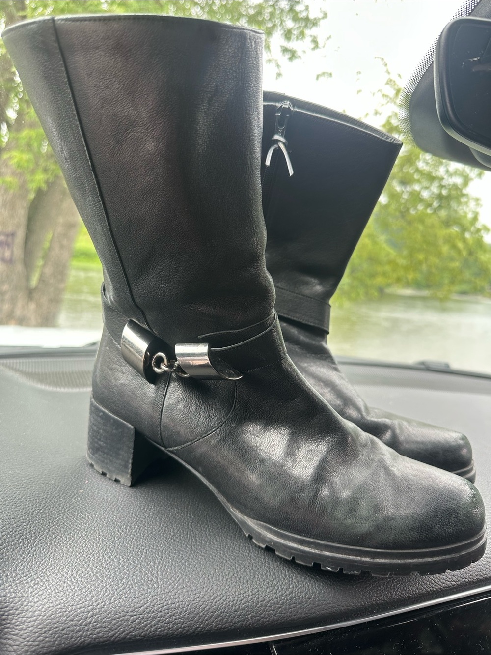Stuart Weitzman Black Leather Mid-Calf Block Heel Boots - Picture 4 of 11
